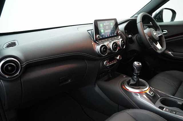 Nissan Juke 1.0 DIG-T 114 Tekna with BOSE Audio and Drive Assist Technology