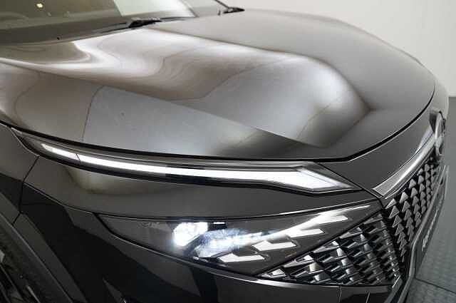 Nissan Qashqai 1.5 190 e-Power N-Connecta Auto with Glass Roof + Nav and 360 View Cameras