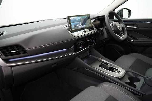 Nissan Qashqai 1.5 190 e-Power N-Connecta Auto with Glass Roof + Nav and 360 View Cameras