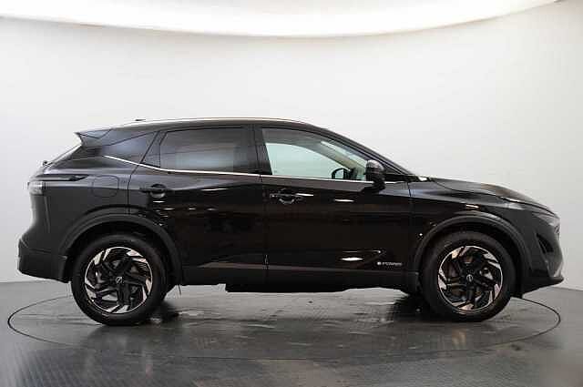 Nissan Qashqai 1.5 190 e-Power N-Connecta Auto with Glass Roof + Nav and 360 View Cameras