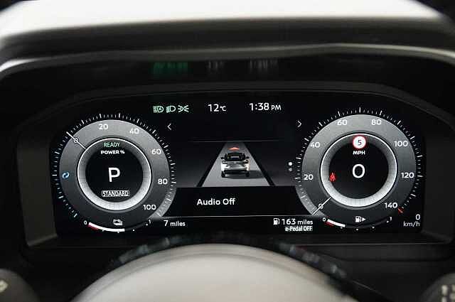 Nissan Qashqai 1.5 190 e-Power N-Connecta Auto with Glass Roof + Nav and 360 View Cameras