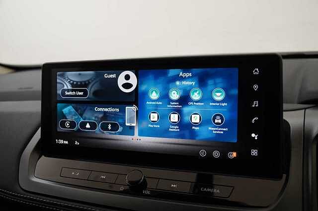 Nissan Qashqai 1.5 190 e-Power N-Connecta Auto with Glass Roof + Nav and 360 View Cameras