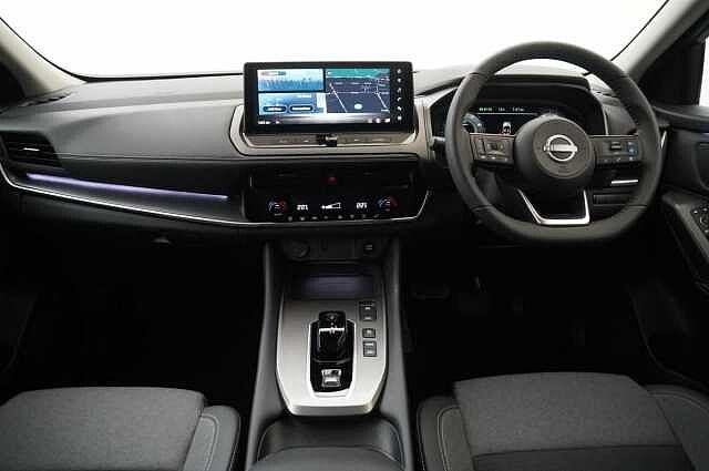 Nissan Qashqai 1.5 190 e-Power N-Connecta Auto with Glass Roof + Nav and 360 View Cameras