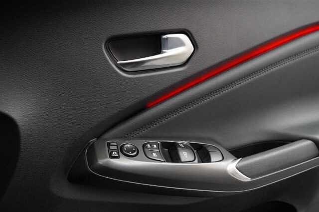 Nissan Juke 1.0 DIG-T 114 N-Connecta DCT Auto with Sat Nav and Rear View Camera