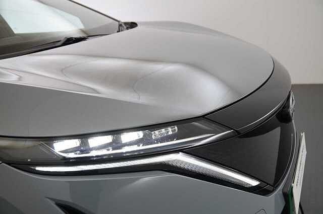 Nissan ARIYA 63KW Advance Auto with Sky Roof Pack Upgrade + Sat Nav and 360 Cameras