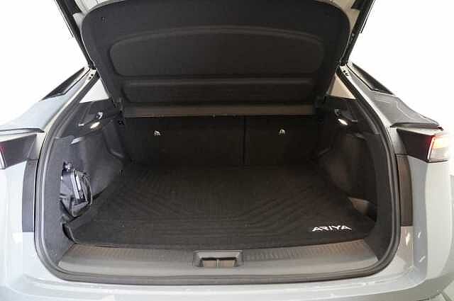 Nissan ARIYA 63KW Advance Auto with Sky Roof Pack Upgrade + Sat Nav and 360 Cameras