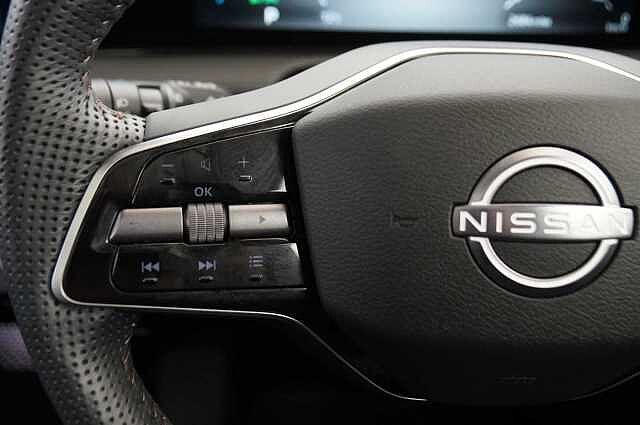 Nissan ARIYA 63KW Advance Auto with Sky Roof Pack Upgrade + Sat Nav and 360 Cameras
