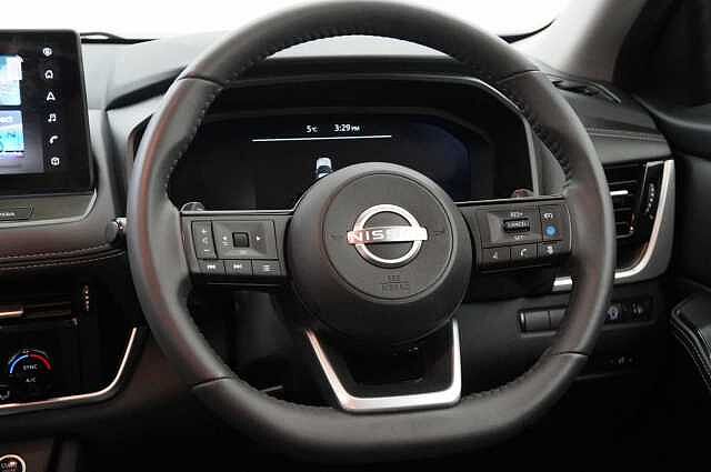 Nissan X-Trail 1.5 VC-T MH 163 N-Connecta X-Tronic Auto with 5 Seats + Nav and 360 Cameras