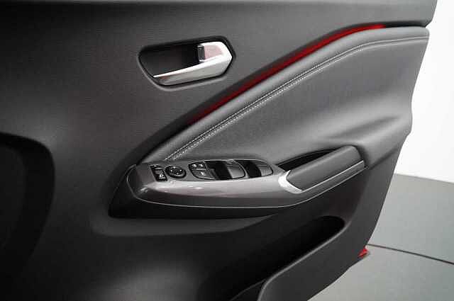 Nissan Juke 1.0 DIG-T 114 Tekna with BOSE Audio and Drive Assist Technology