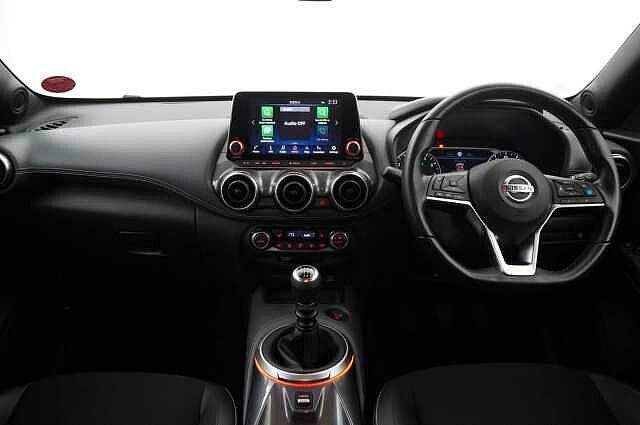 Nissan Juke 1.0 DIG-T 114 Tekna with BOSE Audio and Drive Assist Technology