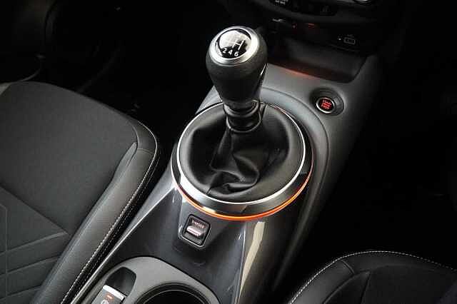 Nissan Juke 1.0 DIG-T 114 Tekna with BOSE Audio and Drive Assist Technology