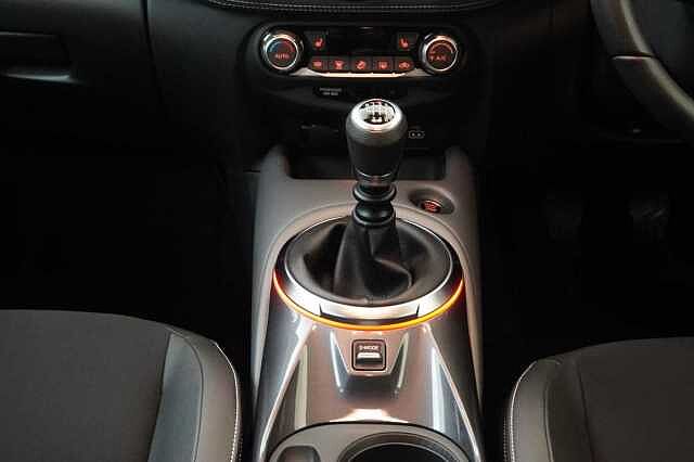 Nissan Juke 1.0 DIG-T 114 Tekna with BOSE Audio and Drive Assist Technology