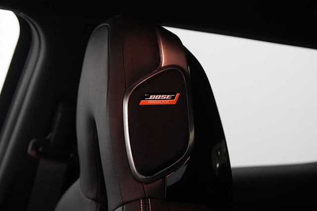 Nissan Juke 1.0 DIG-T 114 Tekna with BOSE Audio and Drive Assist Technology