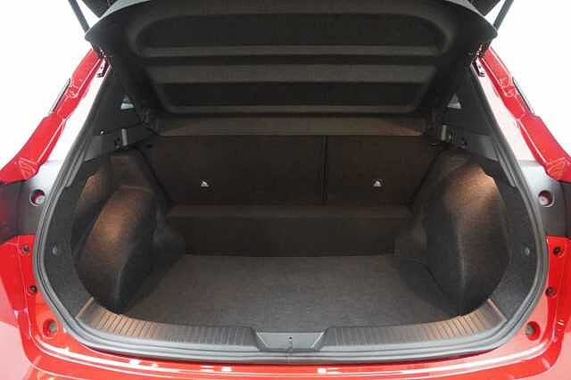 Nissan Qashqai 1.3 DIG-T MH 140 Acenta Premium with Rear View Camera and Intelligent Key