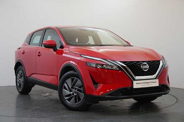 Nissan Qashqai 1.3 DIG-T MH 140 Acenta Premium with Rear View Camera and Intelligent Key