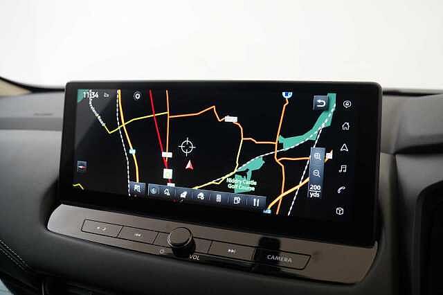 Nissan Qashqai 1.3 DIG-T MH 158 N-Connecta X-Tronic Auto with Sat Nav and 360 View Cameras