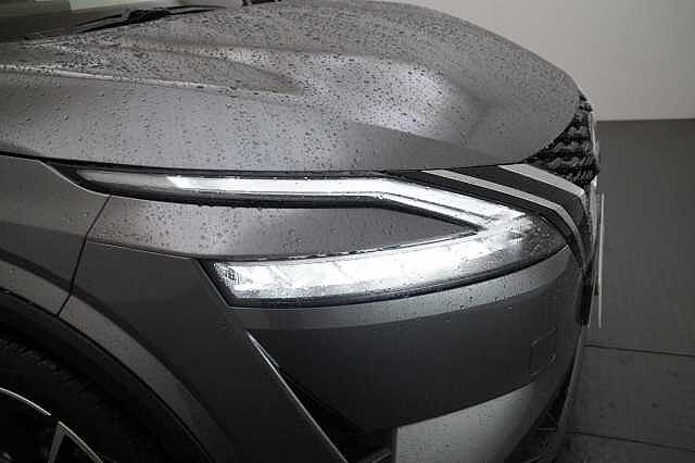 Nissan Qashqai 1.3 DIG-T MH 158 Tekna X-Tronic Auto with Glass Roof and Pro Pilot Assist