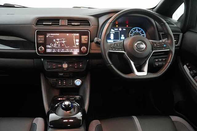Nissan LEAF 40KW Tekna Auto with BOSE Audio and Pro Pilot Technology
