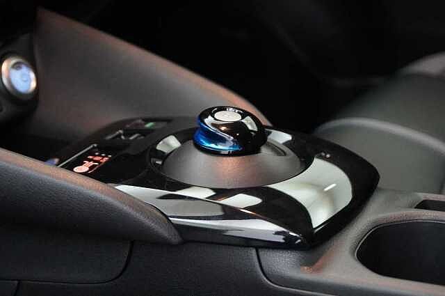 Nissan LEAF 40KW Tekna Auto with BOSE Audio and Pro Pilot Technology