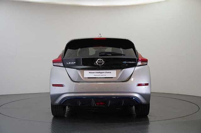 Nissan LEAF 40KW Tekna Auto with BOSE Audio and Pro Pilot Technology