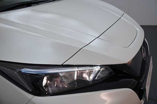 Nissan LEAF 39KW N-Connecta Auto with Sat Nav and 360 View Cameras