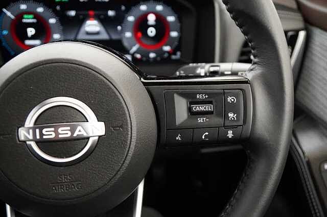 Nissan X-Trail 1.5 213 e-Power e-4ORCE AWD N-Connecta Auto with 5 Seats and 360 Cameras