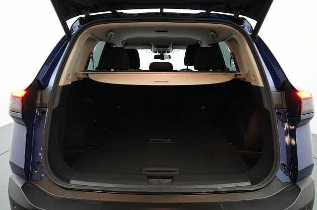 Nissan X-Trail 1.5 213 e-Power e-4ORCE AWD N-Connecta Auto with 5 Seats and 360 Cameras