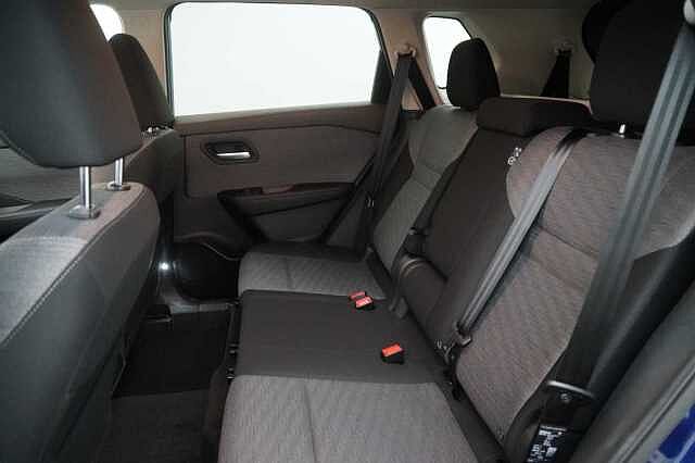 Nissan X-Trail 1.5 213 e-Power e-4ORCE AWD N-Connecta Auto with 5 Seats and 360 Cameras