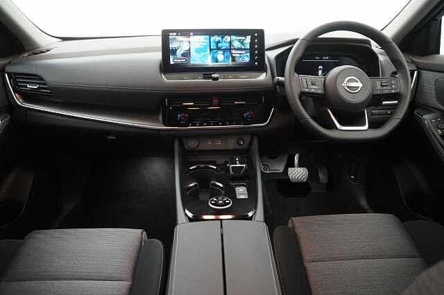 Nissan X-Trail 1.5 213 e-Power e-4ORCE AWD N-Connecta Auto with 5 Seats and 360 Cameras