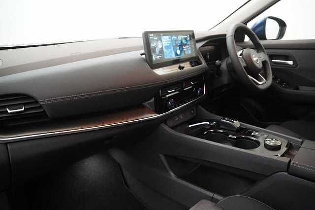 Nissan X-Trail 1.5 213 e-Power e-4ORCE AWD N-Connecta Auto with 5 Seats and 360 Cameras