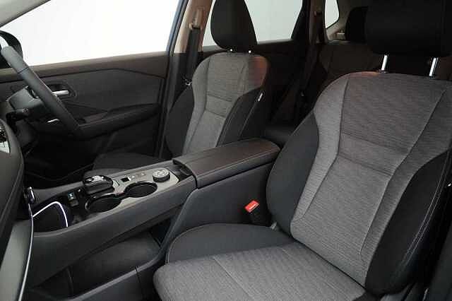 Nissan X-Trail 1.5 213 e-Power e-4ORCE AWD N-Connecta Auto with 5 Seats and 360 Cameras
