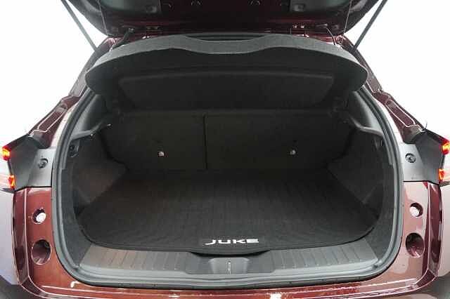 Nissan Juke 1.0 DIG-T 114 N-Connecta with Sat Nav and Rear View Camera