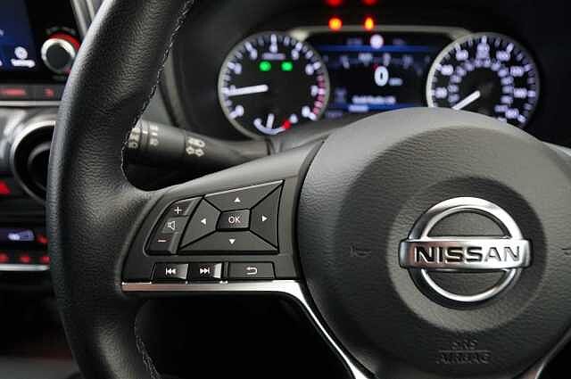 Nissan Juke 1.0 DIG-T 117 Tekna with BOSE and Drive Assist Technology + Two Tone Paint