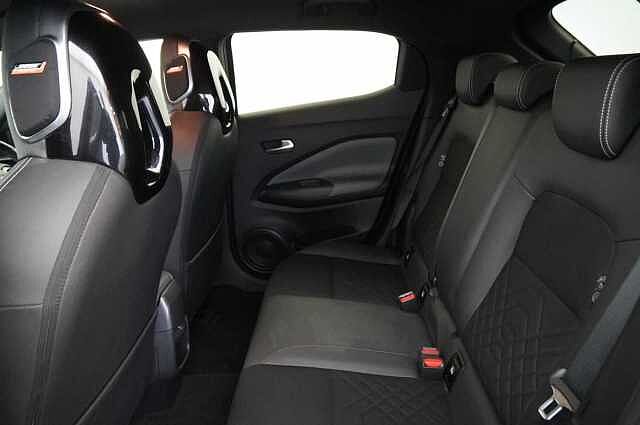 Nissan Juke 1.0 DIG-T 117 Tekna with BOSE and Drive Assist Technology + Two Tone Paint