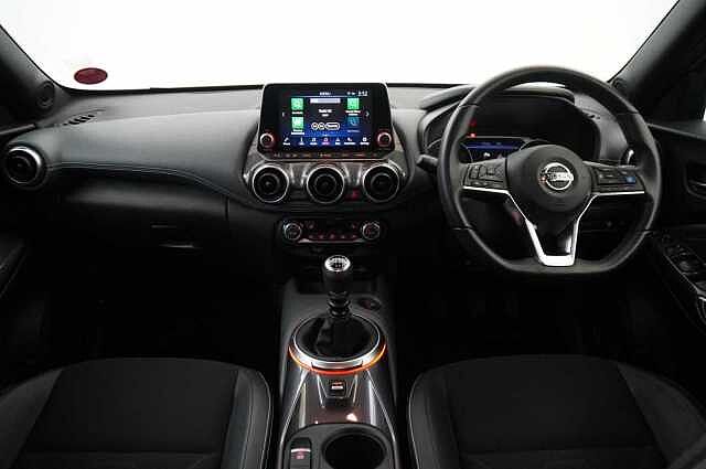 Nissan Juke 1.0 DIG-T 117 Tekna with BOSE and Drive Assist Technology + Two Tone Paint