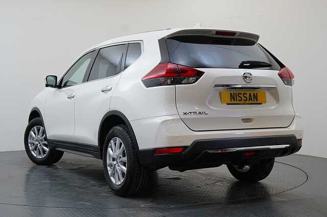 Nissan X-Trail 1.3 DIG-T 160 Acenta Premium DCT Auto with 5 Seats and Panoramic Sunroof