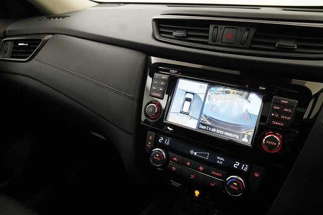Nissan X-Trail 1.3 DIG-T 160 Acenta Premium DCT Auto with 5 Seats and Panoramic Sunroof