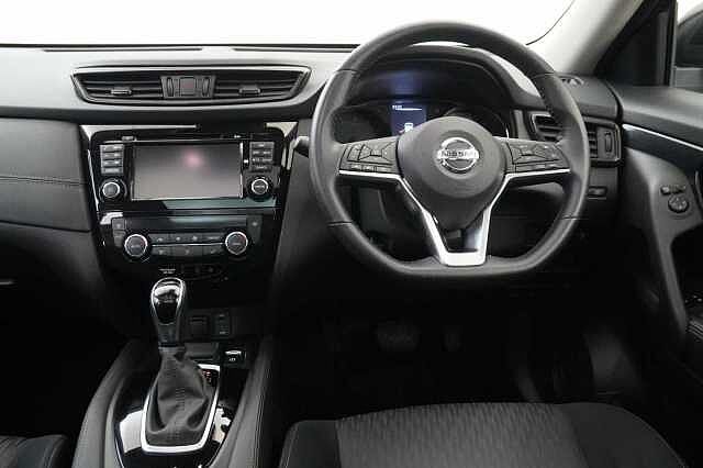 Nissan X-Trail 1.3 DIG-T 160 Acenta Premium DCT Auto with 5 Seats and Panoramic Sunroof