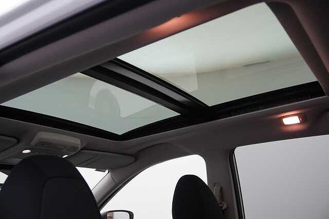 Nissan X-Trail 1.3 DIG-T 160 Acenta Premium DCT Auto with 5 Seats and Panoramic Sunroof