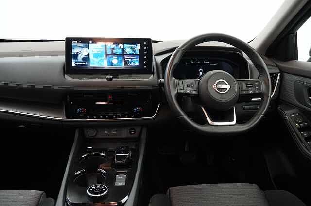 Nissan X-Trail 1.5 213 e-Power e-4ORCE AWD N-Connecta Auto with 5 Seats and 360 Cameras