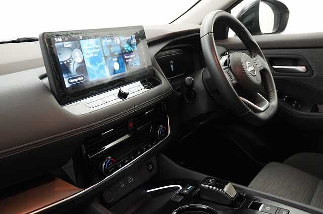 Nissan X-Trail 1.5 213 e-Power e-4ORCE AWD N-Connecta Auto with 5 Seats and 360 Cameras