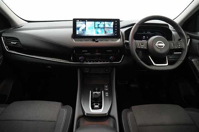 Nissan Qashqai 1.5 190 e-Power N-Connecta Auto with Glass Roof Pack + Nav and 360 Cameras