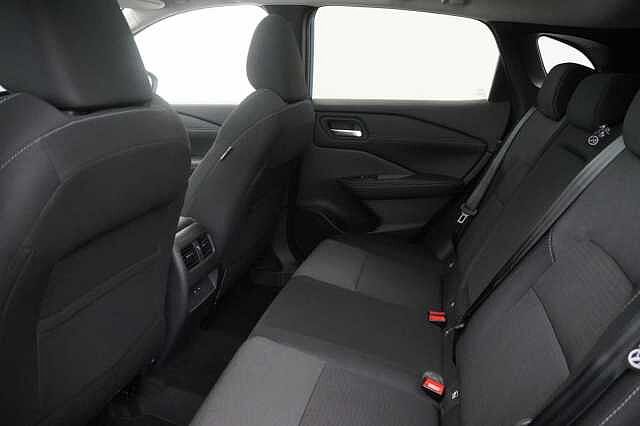 Nissan Qashqai 1.5 190 e-Power N-Connecta Auto with Glass Roof Pack + Nav and 360 Cameras