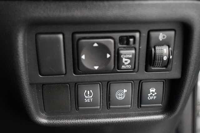 Nissan Juke 1.6 112 Tekna with BOSE Audio + Sat Nav and 360 View Cameras